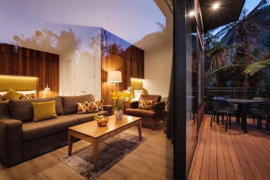 Rainforest Deluxe Tree Lodge 27